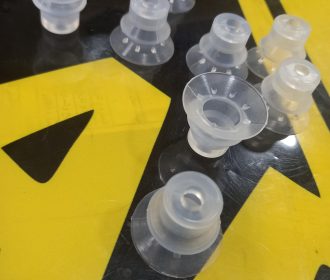 اهمیت استفاده از لاستیک‌های ضد حرارت در صنایع سنگین